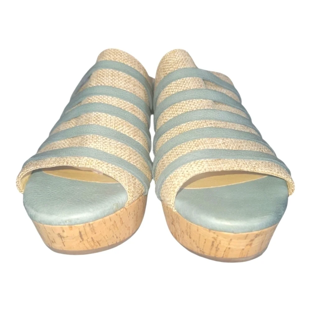 Chocalat Blu Wapi Women's Textile Leather Tan & Turquoise Platform Sandals 9